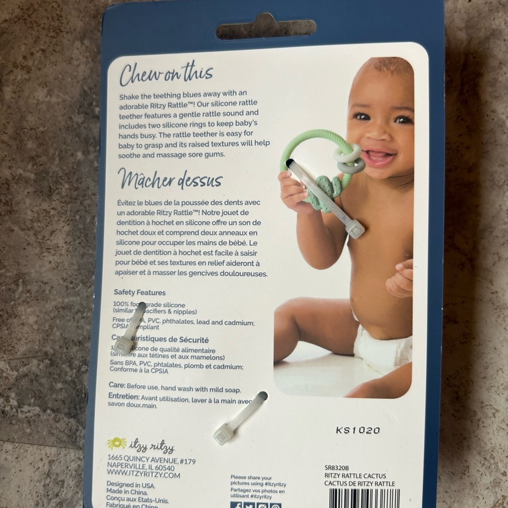 Itzy Ritzy Rattle - Picture 2 of 2